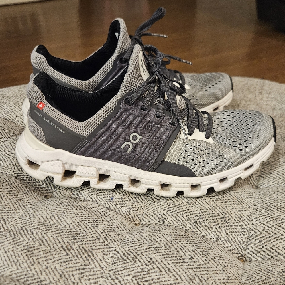 Women's 7 On Clouds